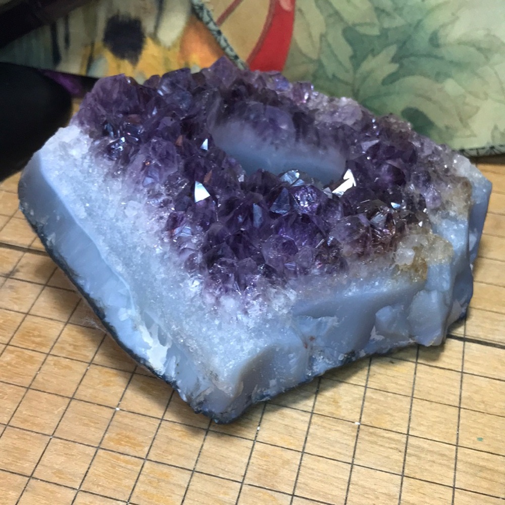 Amethyst Crystal Geode Tea Light Candle Holder 1lb 15oz Felted Base 4.75”x 4”